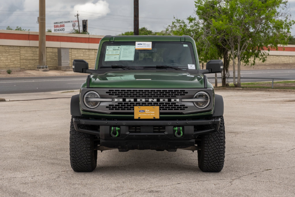 Certified 2024 Ford Bronco Badlands AWD/4WD image 3