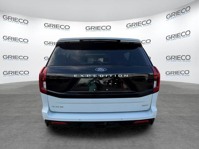 Certified 2025 Ford Expedition Max Active RWD image 6