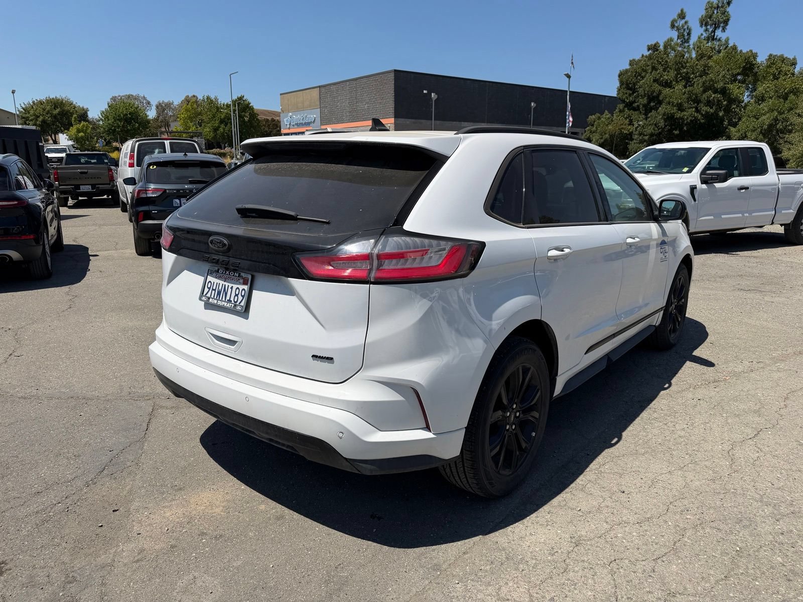 Certified 2023 Ford Edge SE w/ Black Appearance Package AWD/4WD image 5