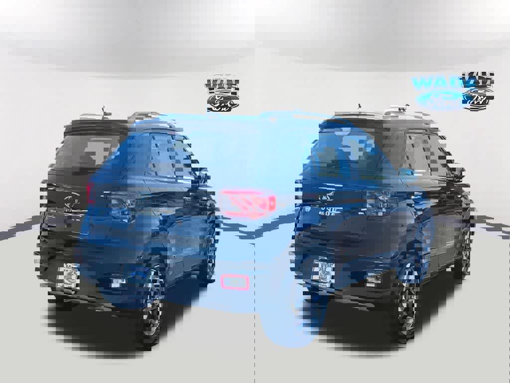 Used 2023 Hyundai Venue SEL image 5