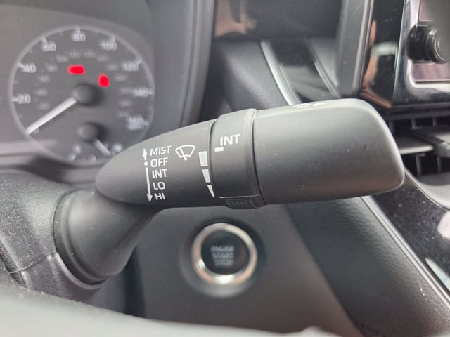 Used 2025 Toyota Corolla SE FWD image 28