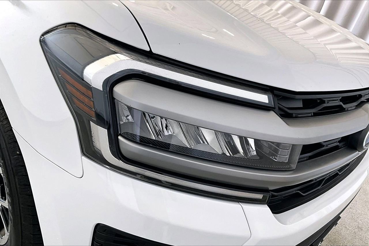 Certified 2023 Ford Expedition XLT image 29