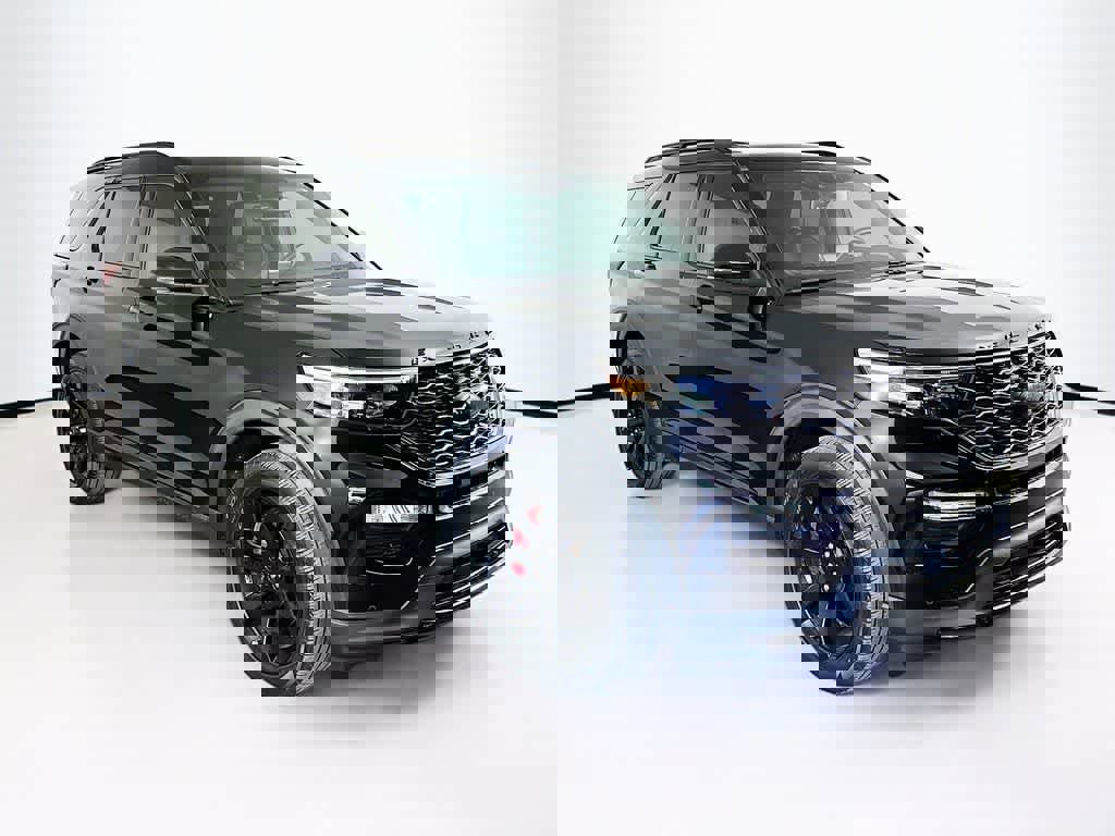 Certified 2023 Ford Explorer ST w/ Equipment Group 401A image 7