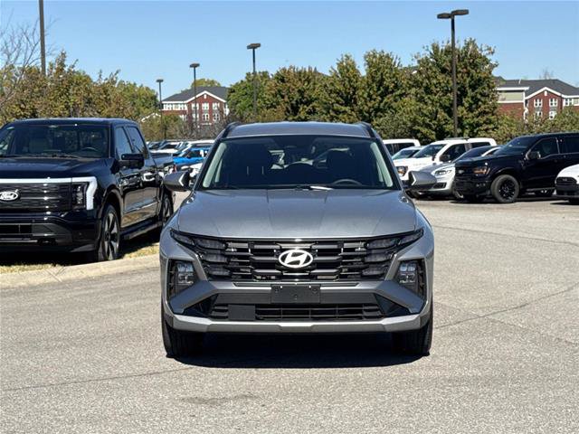 Used 2025 Hyundai Tucson SEL AWD/4WD image 2