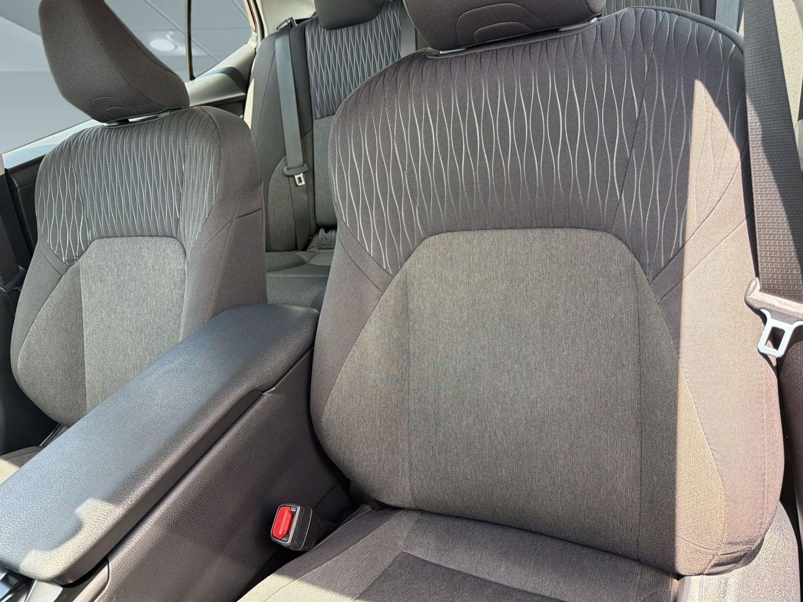 Used 2025 Toyota Camry LE w/ Convenience Package FWD image 23