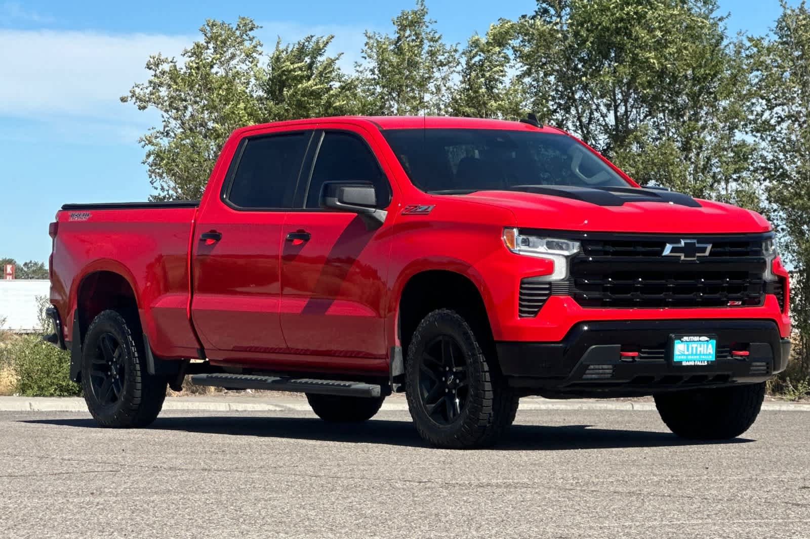 Used 2022 Chevrolet Silverado 1500 LT Trail Boss AWD/4WD image 9