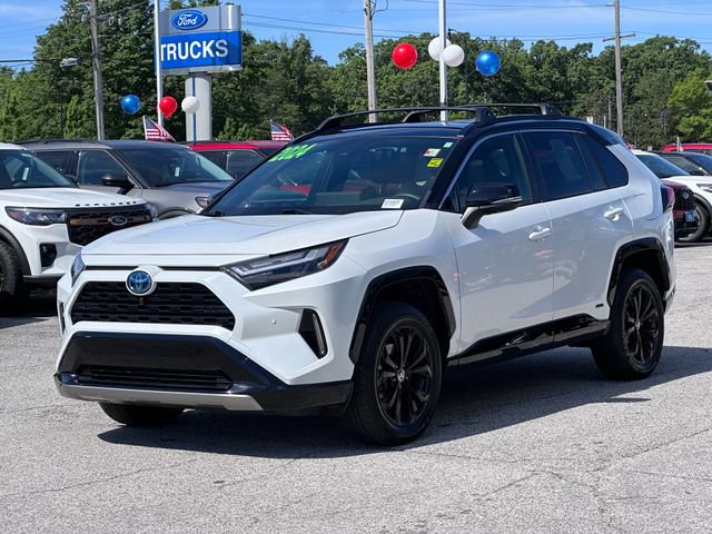 Used 2024 Toyota RAV4 XSE w/ Advanced Technology Package AWD/4WD image 3