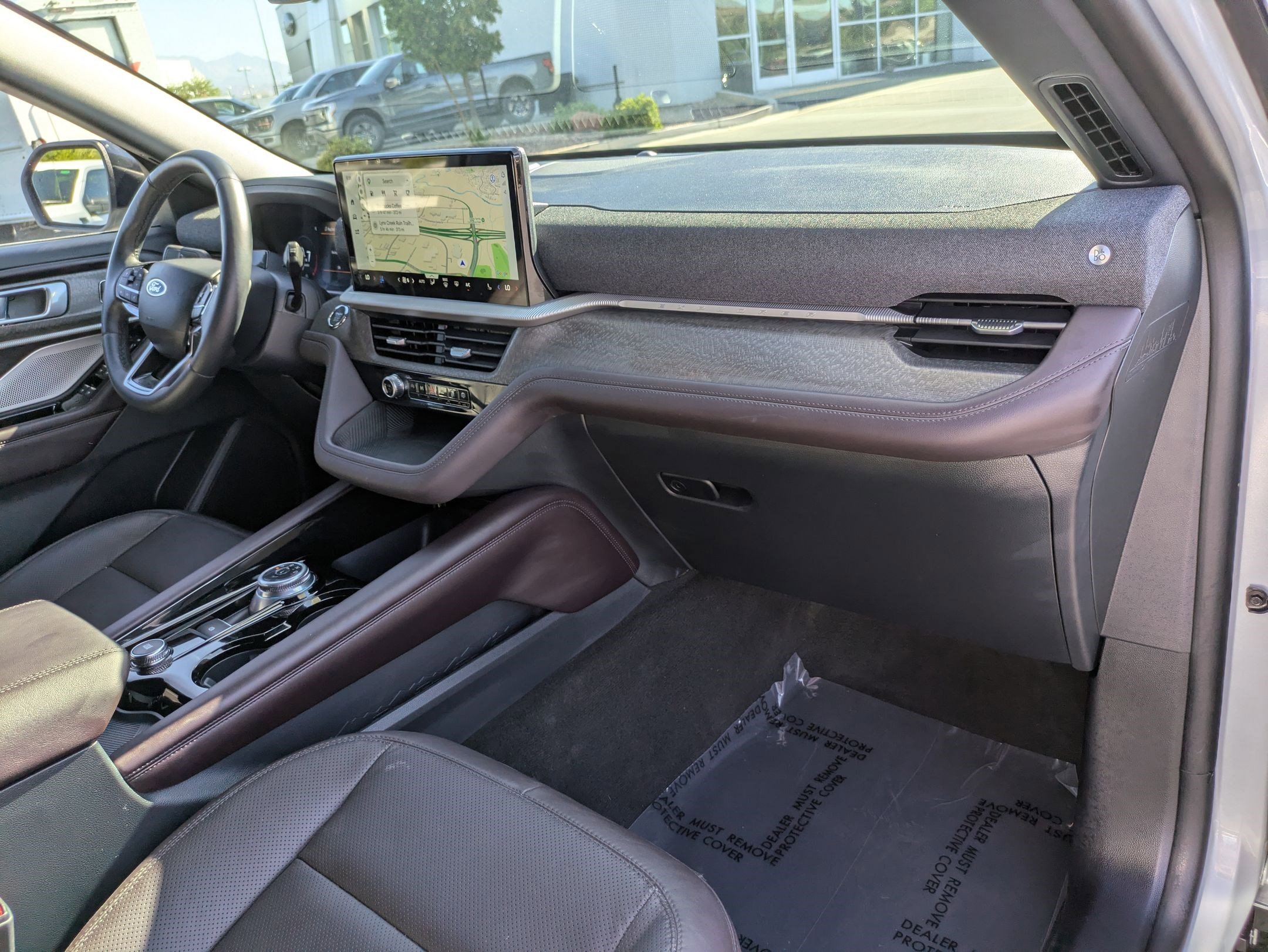 Certified 2026 Ford Explorer Platinum w/ LUX Leather Package AWD/4WD image 34