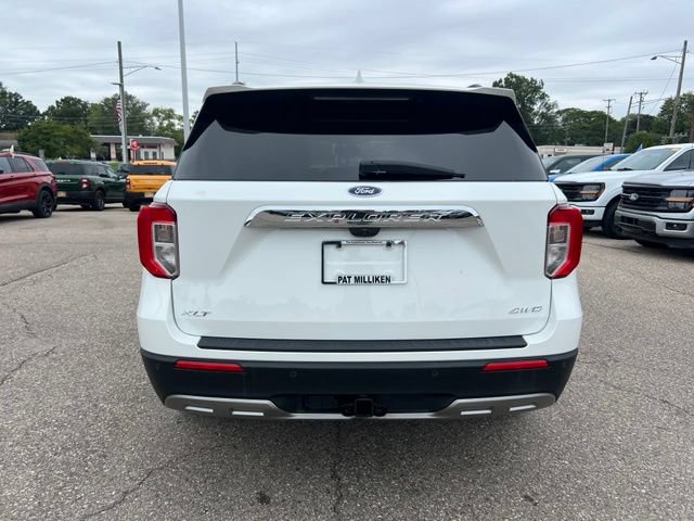 Certified 2023 Ford Explorer XLT w/ Equipment Group 202A AWD/4WD image 5