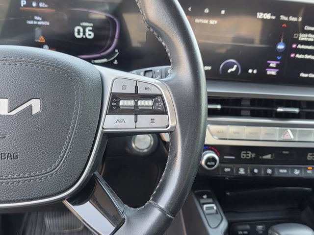 Used 2023 Kia Telluride S w/ S Sunroof Package FWD image 29