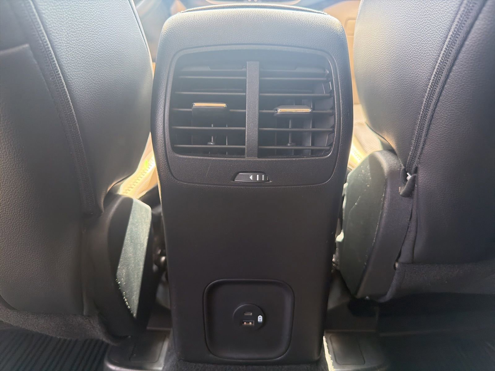 Certified 2021 Ford Escape SEL w/ Technology Package image 26