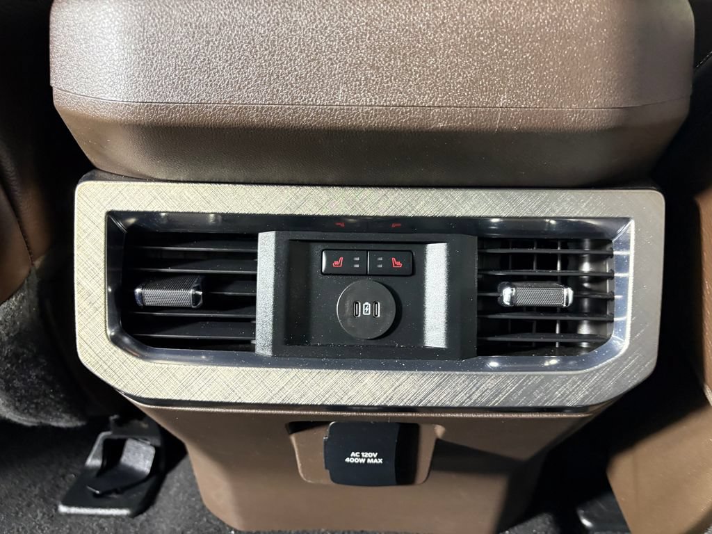 Certified 2025 Ford F350 King Ranch AWD/4WD image 31