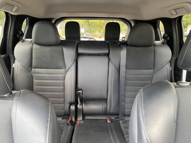 Used 2025 Mitsubishi Outlander SE AWD/4WD image 26