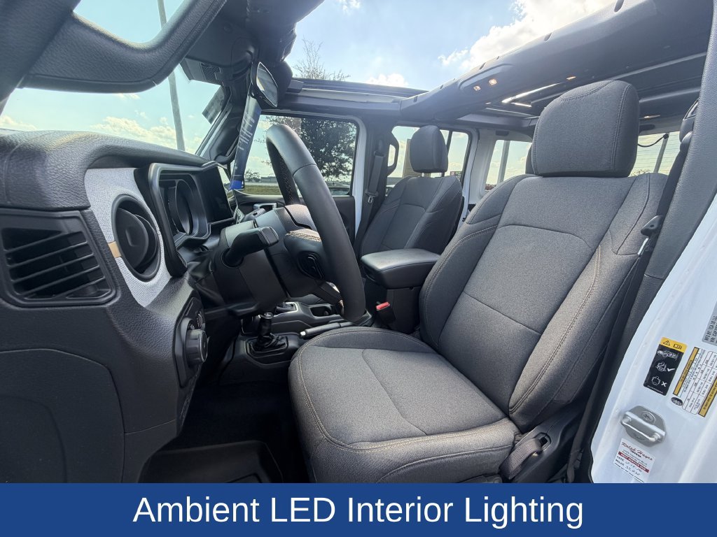 Used 2024 Jeep Wrangler Unlimited Sport AWD/4WD image 11