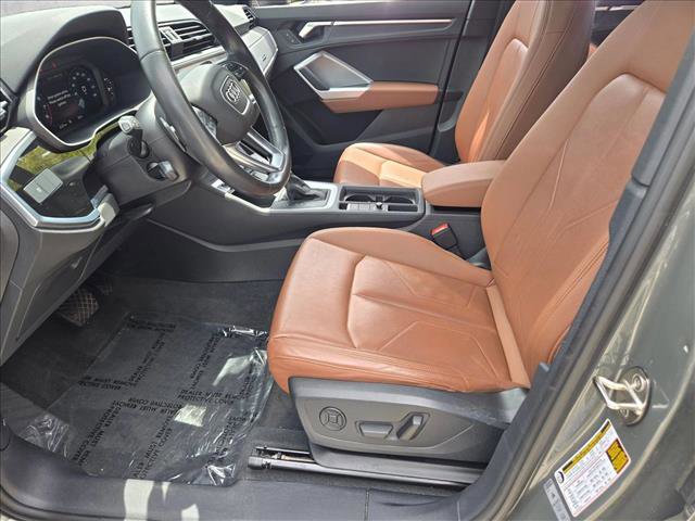 Used 2022 Audi Q3 2.0T Premium AWD/4WD image 15