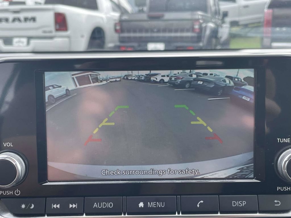 Used 2025 Nissan Sentra S FWD image 18