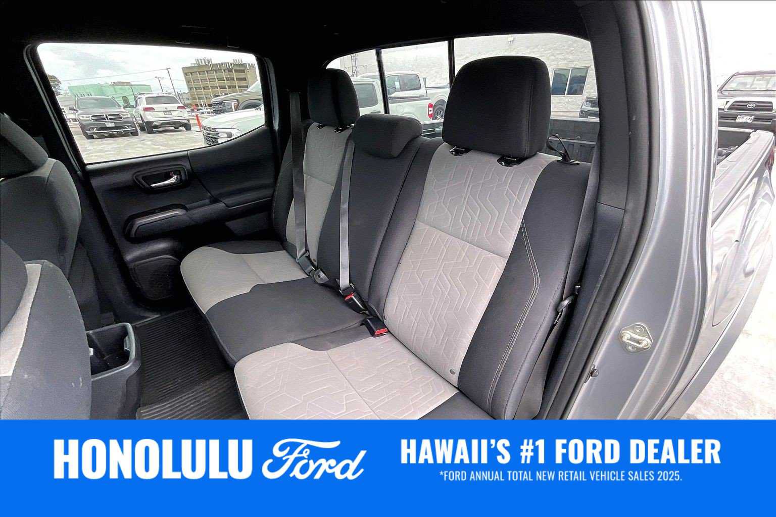 Used 2020 Toyota Tacoma 4x4 Double Cab image 29