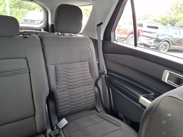 Certified 2020 Ford Explorer XLT w/ Comfort Package AWD/4WD image 20
