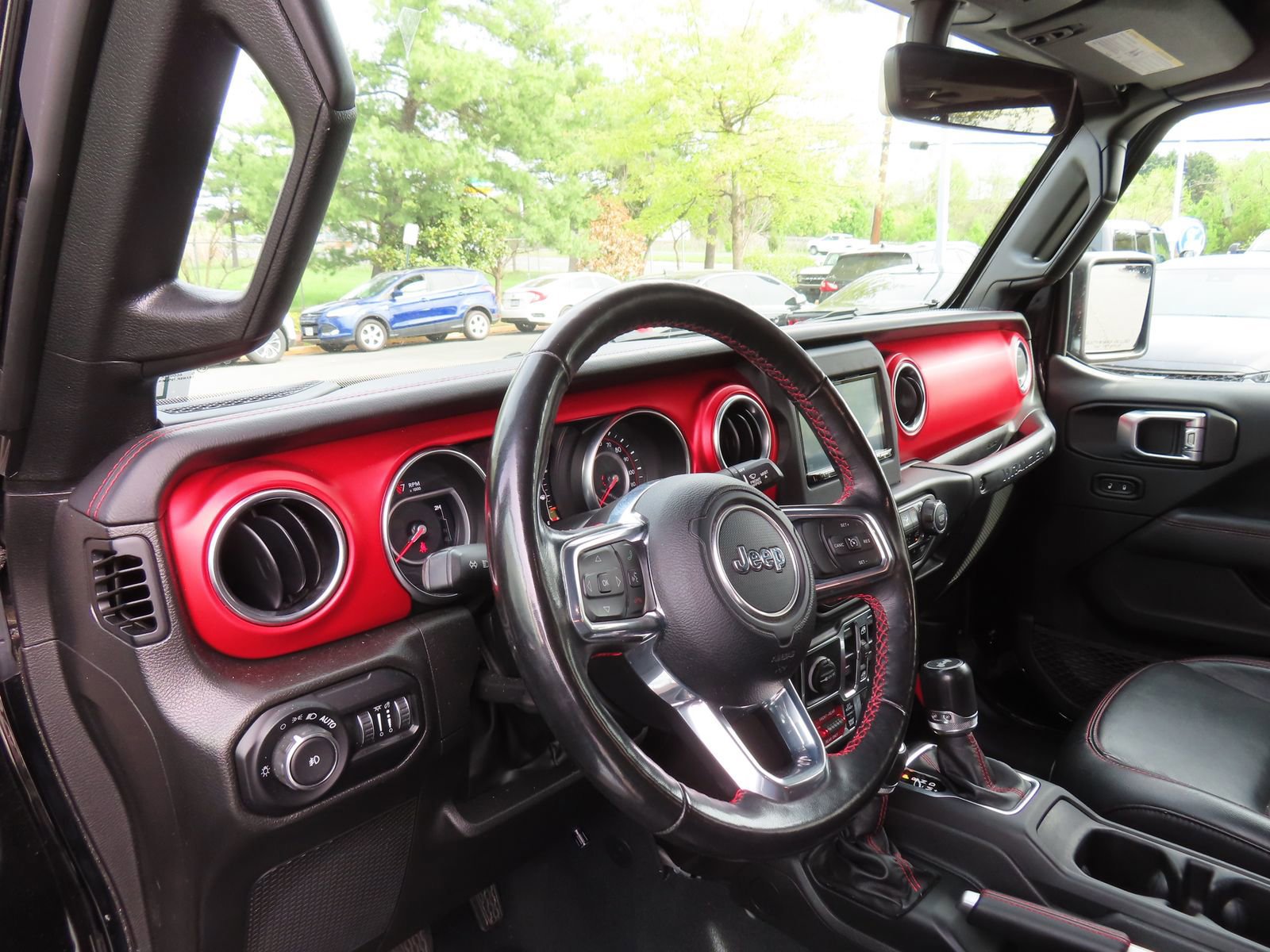 Used 2022 Jeep Wrangler Unlimited Rubicon w/ Xtreme Recon 35" Tire Package image 16