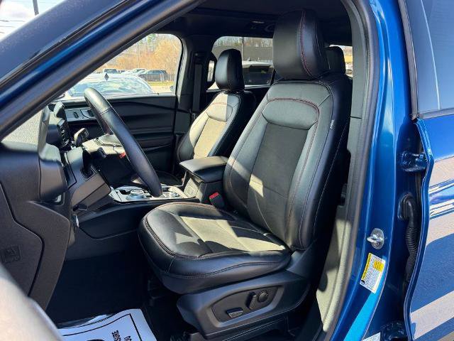 Certified 2023 Ford Explorer ST-Line w/ Class IV Trailer Tow Package AWD/4WD image 18