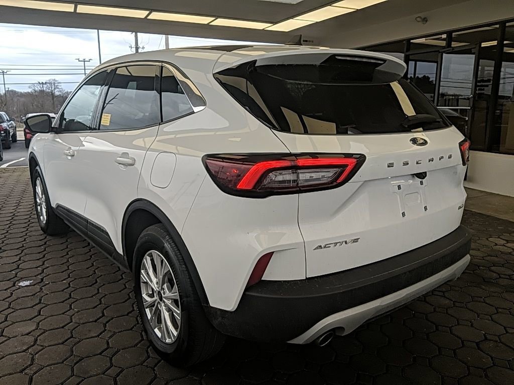 Certified 2023 Ford Escape Active image 3