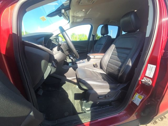 Certified 2019 Ford Escape Titanium AWD/4WD image 25