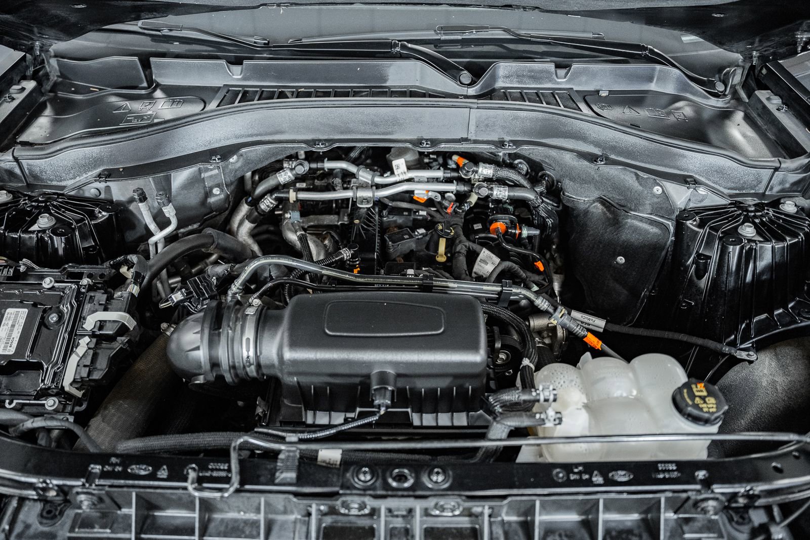 Certified 2021 Ford Explorer XLT w/ Class III Trailer Tow Package image 22