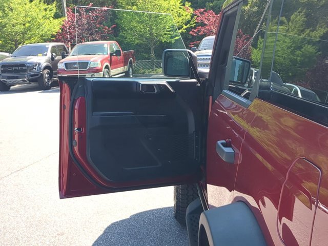 Certified 2025 Ford Bronco Badlands AWD/4WD image 13
