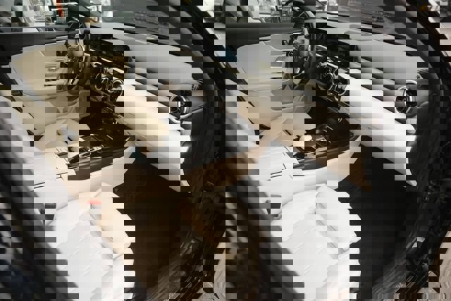 Used 2019 Mercedes-Benz A 220 image 17