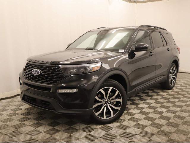 Certified 2023 Ford Explorer ST-Line w/ Class IV Trailer Tow Package RWD image 9