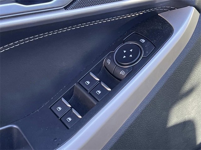 Certified 2022 Ford Explorer XLT w/ Equipment Group 202A image 8