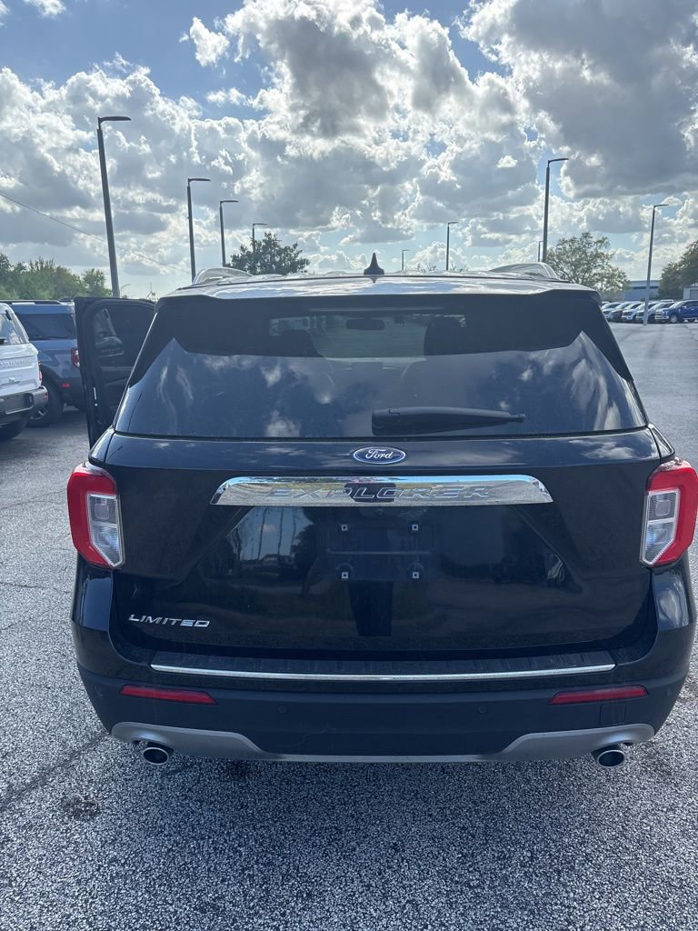 Certified 2024 Ford Explorer Limited image 9