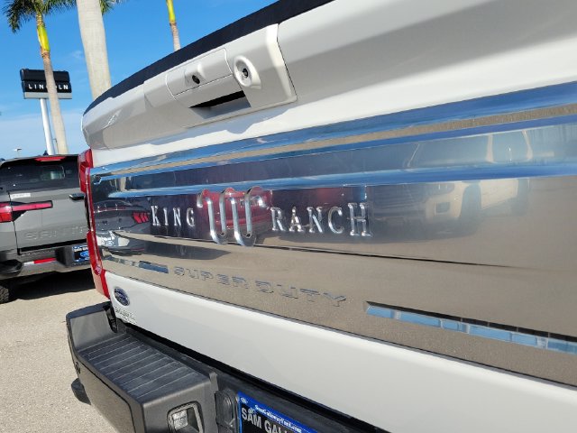 Certified 2024 Ford F350 King Ranch w/ FX4 Off-Road Package AWD/4WD image 7