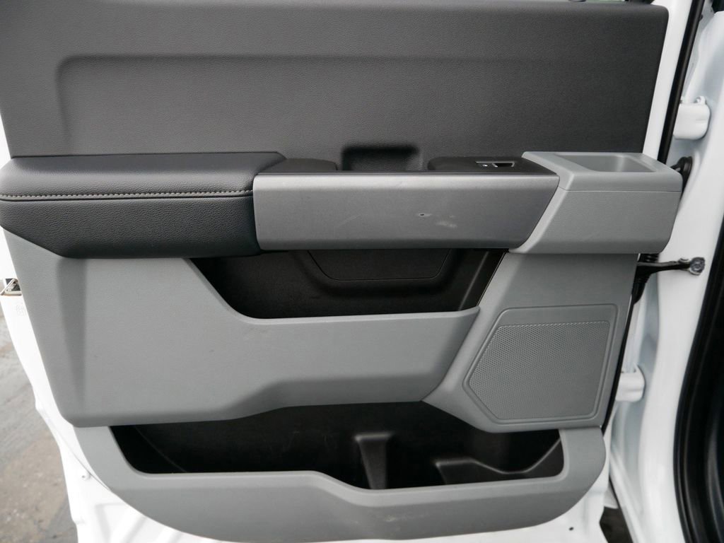 Certified 2023 Ford F250 XLT w/ FX4 Off-Road Package image 12