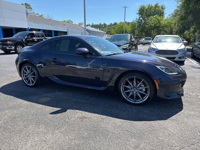 Used 2025 Subaru BRZ Limited RWD image 2
