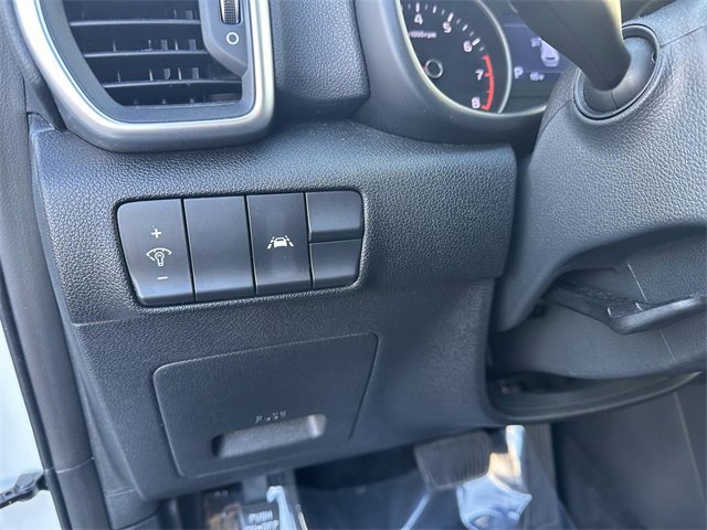 Used 2020 Kia Sportage LX image 30