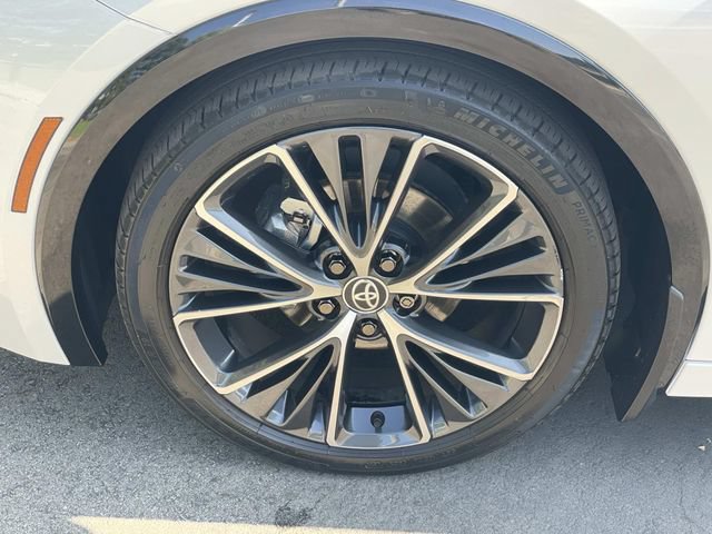 Used 2024 Toyota Prius XLE FWD image 38