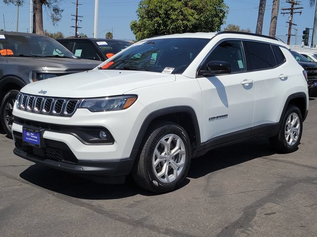 Used 2024 Jeep Compass Latitude AWD/4WD image 25