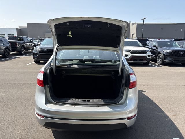 Certified 2017 Ford Fiesta SE FWD image 23