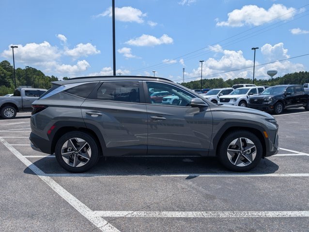 Used 2025 Hyundai Tucson SEL FWD image 6