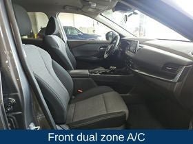 Used 2023 Nissan Rogue SV AWD/4WD image 10