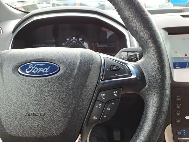 Certified 2020 Ford Edge Titanium w/ Equipment Group 301A AWD/4WD image 26