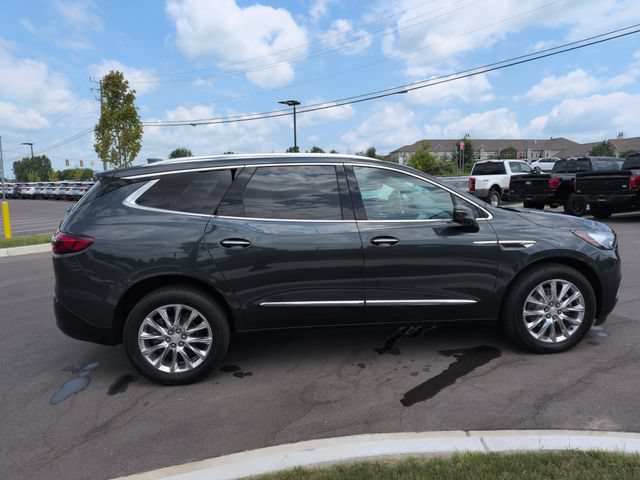 Used 2018 Buick Enclave Premium w/ Trailering Package AWD/4WD image 6