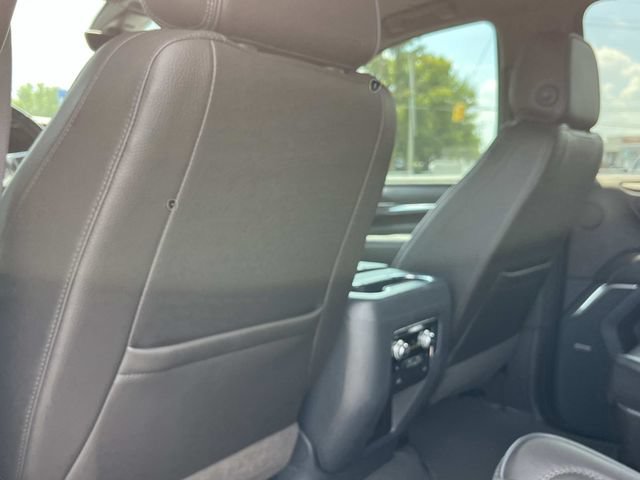 Used 2021 GMC Yukon XL Denali w/ Denali Premium Package RWD image 25