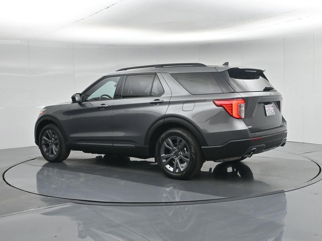 Certified 2023 Ford Explorer XLT w/ Equipment Group 202A image 27