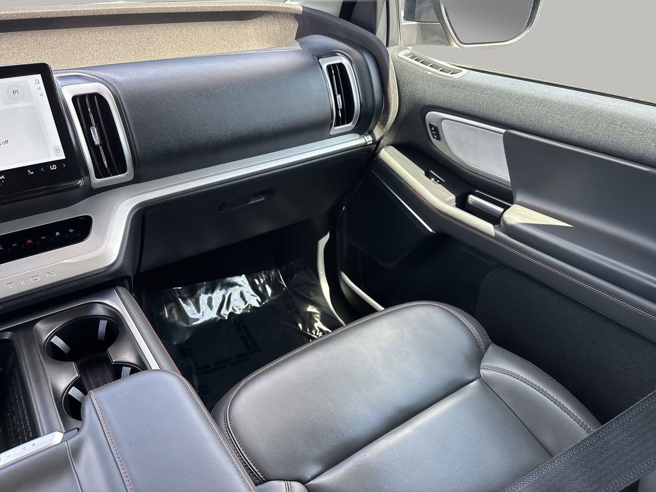 Certified 2025 Ford Expedition Max Active AWD/4WD image 23