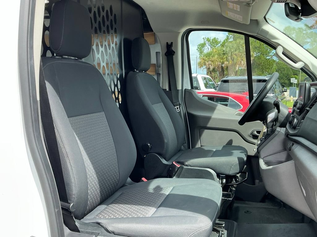Certified 2025 Ford Transit 250 Low Roof w/ Exterior Upgrade Package RWD image 16