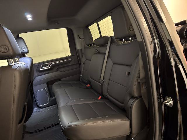 Used 2026 Chevrolet Silverado 2500 LTZ AWD/4WD image 25