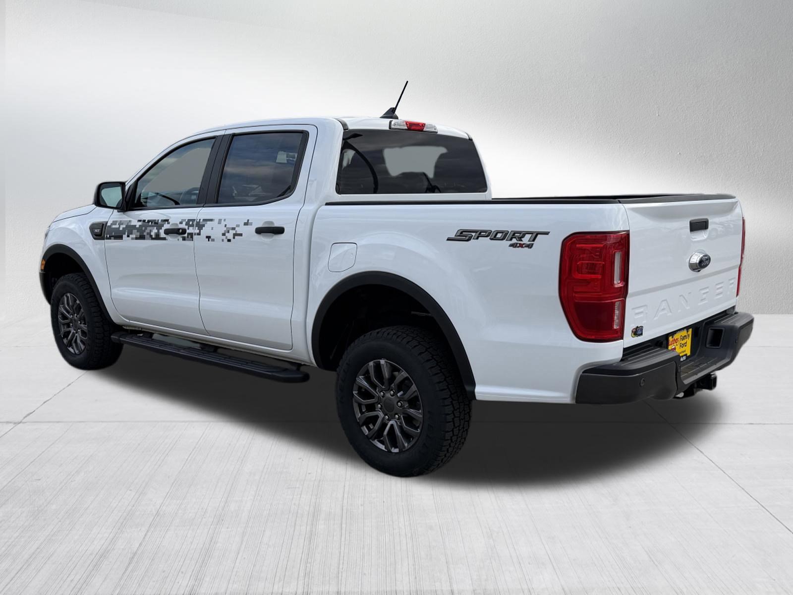 Certified 2022 Ford Ranger XLT w/ Equipment Group 301A Mid AWD/4WD image 5