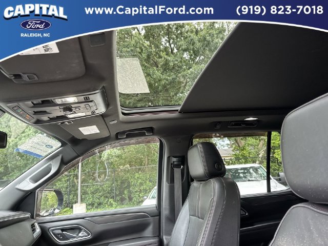 Used 2021 Chevrolet Tahoe RST w/ Luxury Package AWD/4WD image 22
